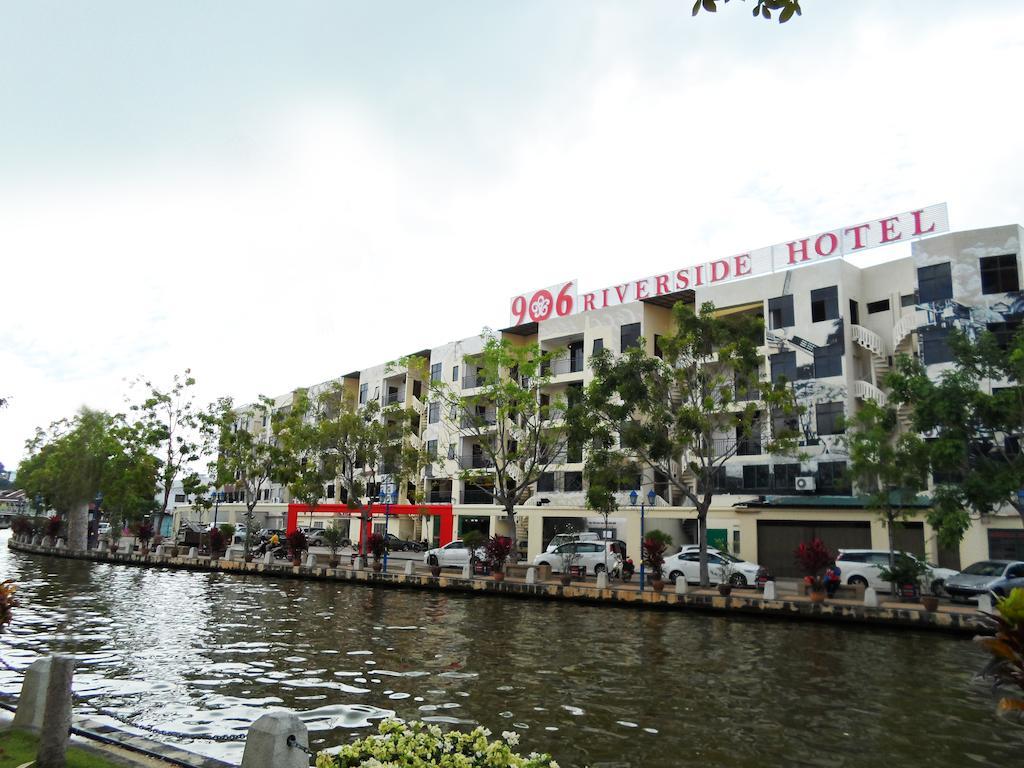 906 Riverside Hotel Malacca Extérieur photo