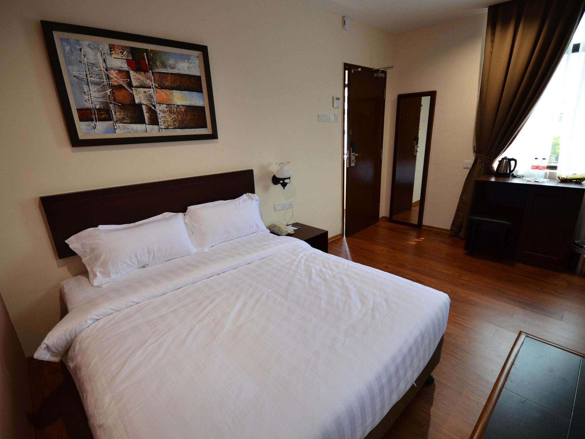 906 Riverside Hotel Malacca Extérieur photo